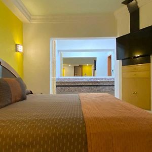 Executive King Room